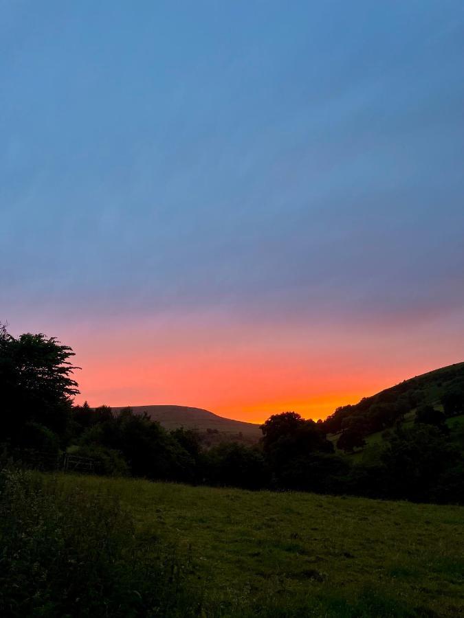 Black Mountains Stylish Hideaway, Nr Crickhowell Llanbedr  Kültér fotó